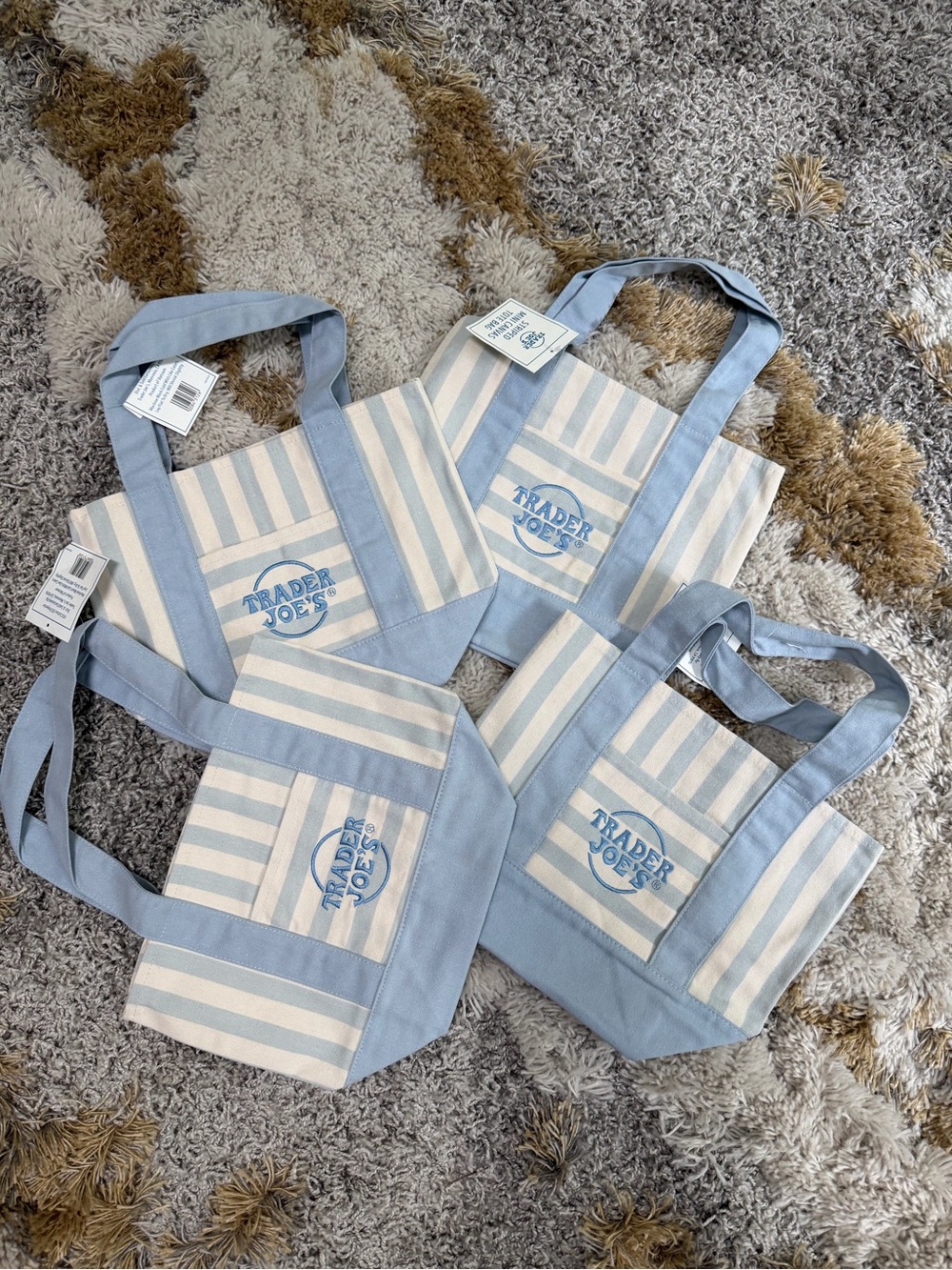 NEW Trader Joe’s striped canvas mini tote 👜 blue design color with pockets